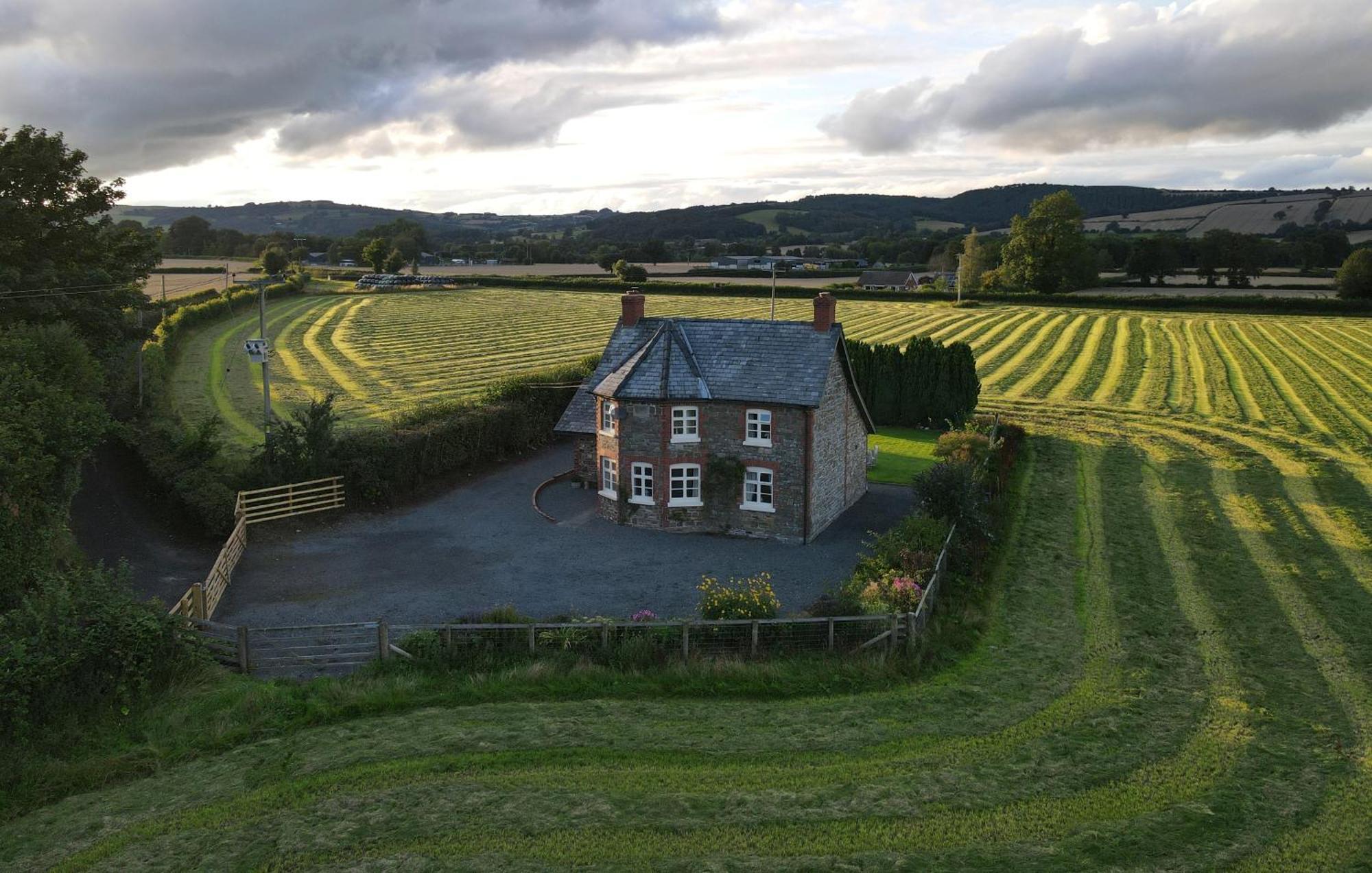 Country Cottage With Far Reaching Views Presteigne Esterno foto